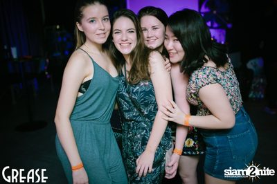 Friday Night at Grease Bangkok, Sukhumvit Soi 49 — photo 157