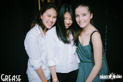 Friday Night at Grease Bangkok, Sukhumvit Soi 49 — photo 159
