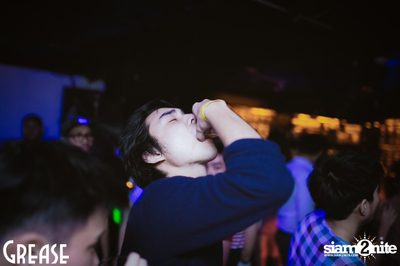 Friday Night at Grease Bangkok, Sukhumvit Soi 49 — photo 197