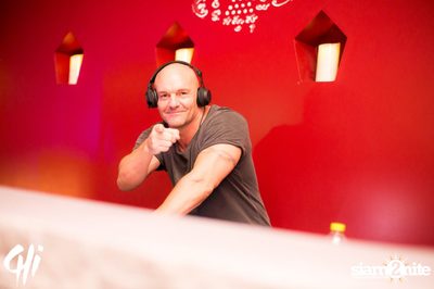 Funk Shui Friday: Ladies Night at CHi, Sukhumvit 13 — photo 92