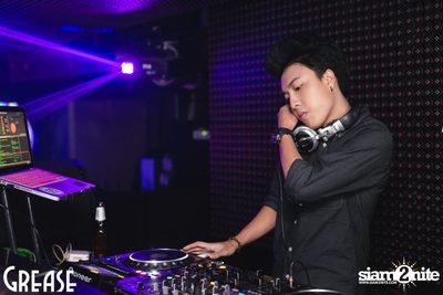 Saturday Night at GREASE Bangkok, Sukhumvit 49 — photo 26