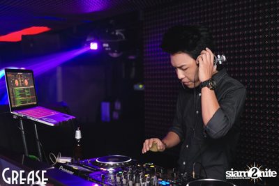 Saturday Night at GREASE Bangkok, Sukhumvit 49 — photo 60