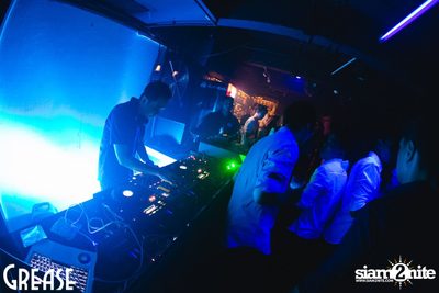 Saturday Night at GREASE Bangkok, Sukhumvit 49 — photo 72