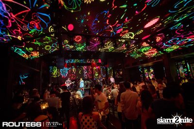 ปาร์ตี้คืนวันเสาร์ ที่ร้าน รูท ซิกตี้ซิก คลับ อาร์ซีเอ — photo 7