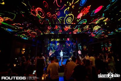 ปาร์ตี้คืนวันเสาร์ ที่ร้าน รูท ซิกตี้ซิก คลับ อาร์ซีเอ — photo 8