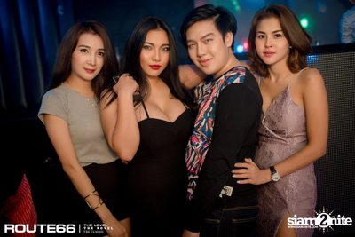 ปาร์ตี้คืนวันเสาร์ ที่ร้าน รูท ซิกตี้ซิก คลับ อาร์ซีเอ — photo 25