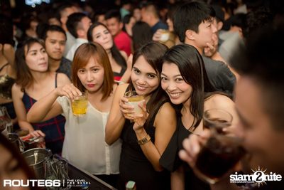 ปาร์ตี้คืนวันเสาร์ ที่ร้าน รูท ซิกตี้ซิก คลับ อาร์ซีเอ — photo 35
