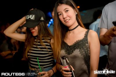 ปาร์ตี้คืนวันเสาร์ ที่ร้าน รูท ซิกตี้ซิก คลับ อาร์ซีเอ — photo 39