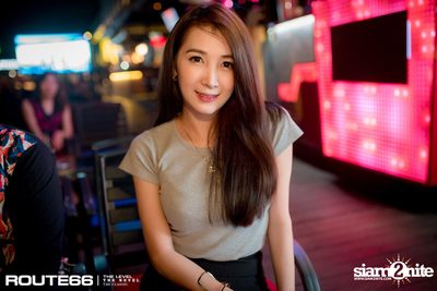 ปาร์ตี้คืนวันเสาร์ ที่ร้าน รูท ซิกตี้ซิก คลับ อาร์ซีเอ — photo 45