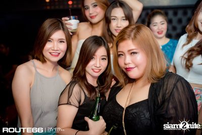 ปาร์ตี้คืนวันเสาร์ ที่ร้าน รูท ซิกตี้ซิก คลับ อาร์ซีเอ — photo 56