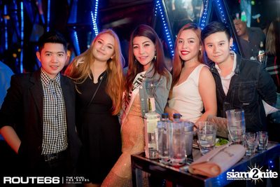 ปาร์ตี้คืนวันเสาร์ ที่ร้าน รูท ซิกตี้ซิก คลับ อาร์ซีเอ — photo 60