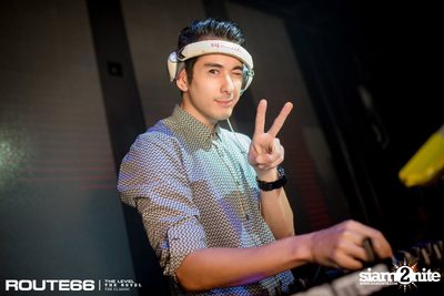 ปาร์ตี้คืนวันเสาร์ ที่ร้าน รูท ซิกตี้ซิก คลับ อาร์ซีเอ — photo 68