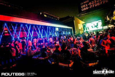 ปาร์ตี้คืนวันเสาร์ ที่ร้าน รูท ซิกตี้ซิก คลับ อาร์ซีเอ — photo 87