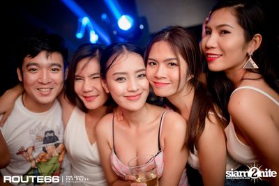 ปาร์ตี้คืนวันเสาร์ ที่ร้าน รูท ซิกตี้ซิก คลับ อาร์ซีเอ — photo 94