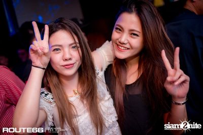 ปาร์ตี้คืนวันเสาร์ ที่ร้าน รูท ซิกตี้ซิก คลับ อาร์ซีเอ — photo 101