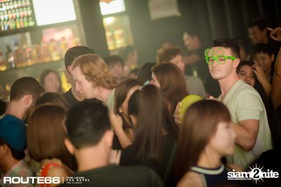 ปาร์ตี้คืนวันเสาร์ ที่ร้าน รูท ซิกตี้ซิก คลับ อาร์ซีเอ — photo 129
