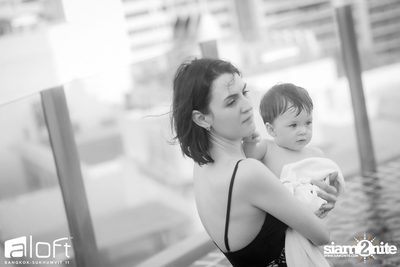 Bright & Bold Splash Pool Party at Aloft Bangkok — photo 22
