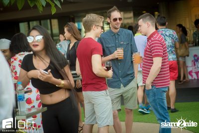 Bright & Bold Splash Pool Party at Aloft Bangkok — photo 39