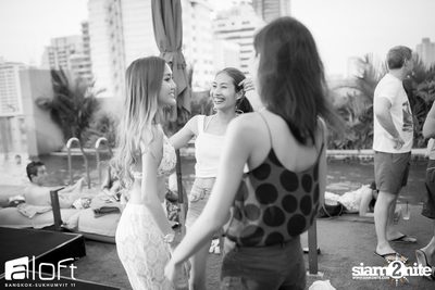Bright & Bold Splash Pool Party at Aloft Bangkok — photo 84