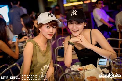 Seenspace Invasion ที่ร้าน Clouds, Fat'R Gut'z และ BREW Beers & Ciders — photo 12