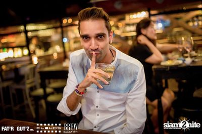 Seenspace Invasion ที่ร้าน Clouds, Fat'R Gut'z และ BREW Beers & Ciders — photo 21