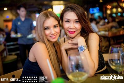 Seenspace Invasion ที่ร้าน Clouds, Fat'R Gut'z และ BREW Beers & Ciders — photo 50