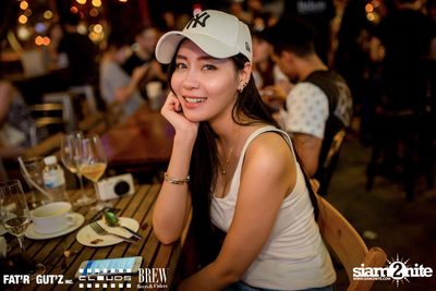 Seenspace Invasion ที่ร้าน Clouds, Fat'R Gut'z และ BREW Beers & Ciders — photo 57