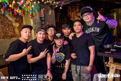 Seenspace Invasion ที่ร้าน Clouds, Fat'R Gut'z และ BREW Beers & Ciders — photo 60