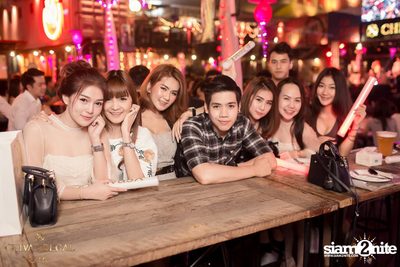 #ChivasX Party กับ Joey Boy และ Nung ETC ที่ ซิกซ์ตี้ซิกซ์ สเตชั่น — photo 43