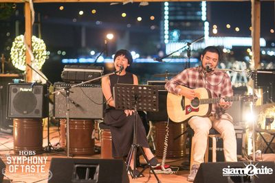 The Begins & Knot Varut ที่ ฮอบส์, คณาพญา — photo 9