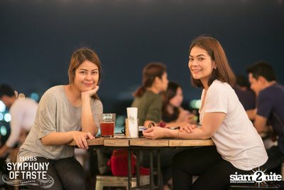 The Begins & Knot Varut ที่ ฮอบส์, คณาพญา — photo 20