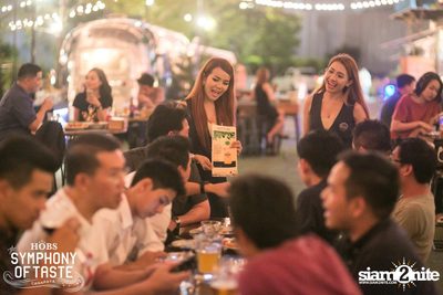 The Begins & Knot Varut ที่ ฮอบส์, คณาพญา — photo 29