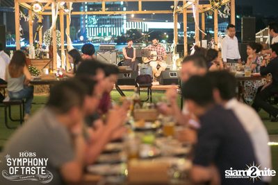 The Begins & Knot Varut ที่ ฮอบส์, คณาพญา — photo 35