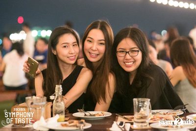 The Begins & Knot Varut ที่ ฮอบส์, คณาพญา — photo 40