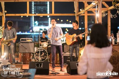 The Begins & Knot Varut ที่ ฮอบส์, คณาพญา — photo 61