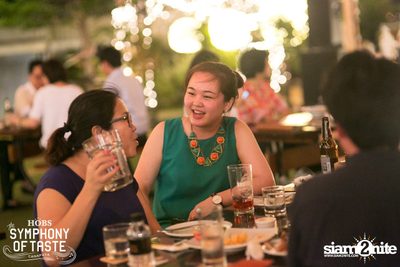 The Begins & Knot Varut ที่ ฮอบส์, คณาพญา — photo 79