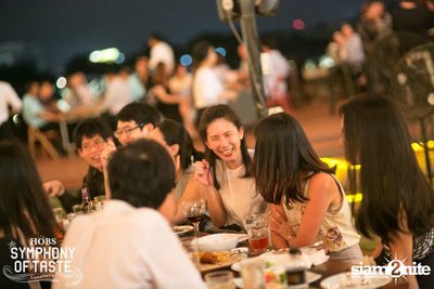The Begins & Knot Varut ที่ ฮอบส์, คณาพญา — photo 98