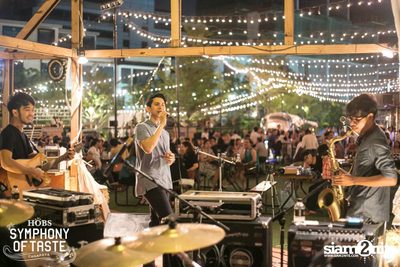 The Begins & Knot Varut ที่ ฮอบส์, คณาพญา — photo 111
