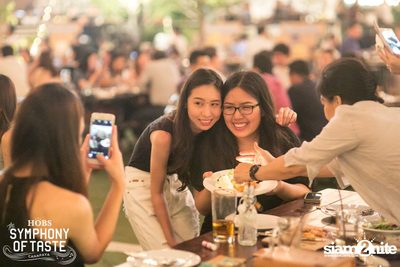 The Begins & Knot Varut ที่ ฮอบส์, คณาพญา — photo 114