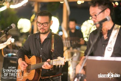 The Begins & Knot Varut ที่ ฮอบส์, คณาพญา — photo 146