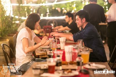 The Begins & Knot Varut ที่ ฮอบส์, คณาพญา — photo 150