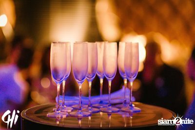 Friday Night at CHi - upscale dining and entertainment — photo 34