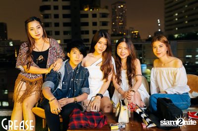 Friday Night at Grease Bangkok, Sukhumvit Soi 49 — photo 5