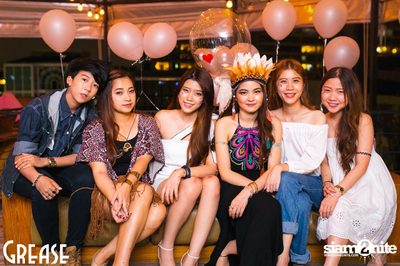 Friday Night at Grease Bangkok, Sukhumvit Soi 49 — photo 10