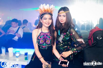 Friday Night at Grease Bangkok, Sukhumvit Soi 49 — photo 59