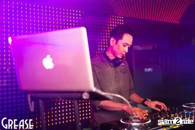 Friday Night at Grease Bangkok, Sukhumvit Soi 49 — photo 65