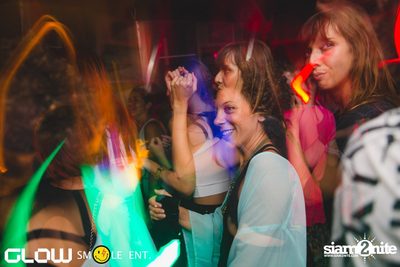 Glow & Smile นำเสนอ Reichelt และ Raycoux Live — photo 51