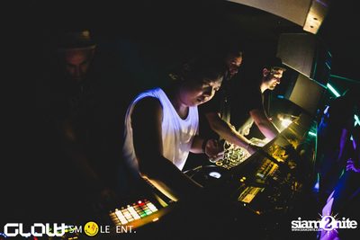 Glow & Smile นำเสนอ Reichelt และ Raycoux Live — photo 64