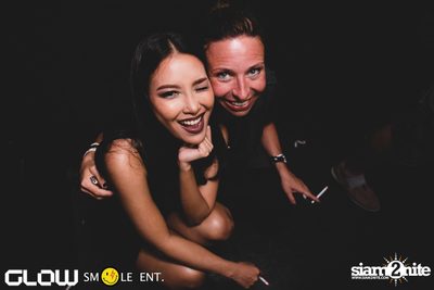 Glow & Smile นำเสนอ Reichelt และ Raycoux Live — photo 98
