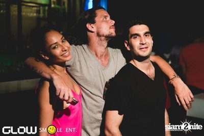 Glow & Smile นำเสนอ Reichelt และ Raycoux Live — photo 118